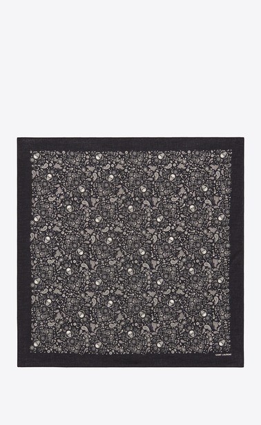 Bandana in cotton voile with USA skull print